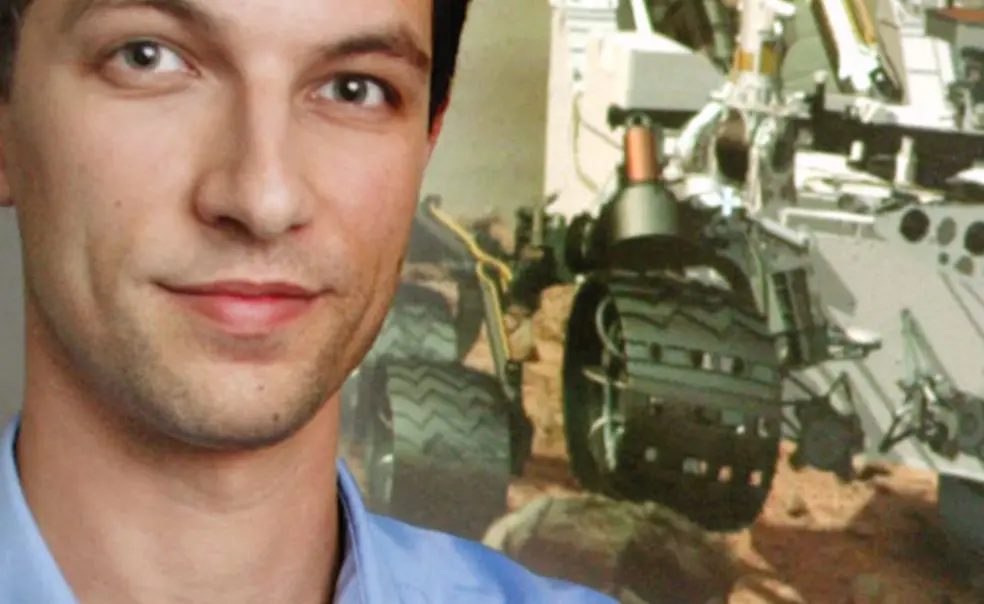 Rover scientist Kevin Lewis, on the red planet Rover scientist Kevin Lewis, on the red planet