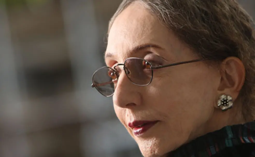 Acclaimed author Oates to retire from University Acclaimed author Oates to retire from University