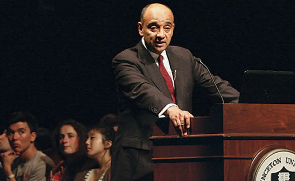 Student Dispatch: Taking Eisgruber’s ‘Pre-read’ Challenge, Freshmen Grapple with Concepts of Honor Student Dispatch: Taking Eisgruber’s ‘Pre-read’ Challenge, Freshmen Grapple with Concepts of Honor