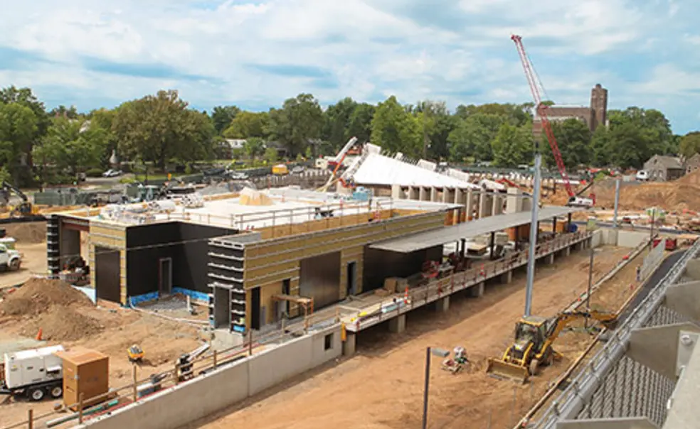 Reshaping the Campus Reshaping the Campus