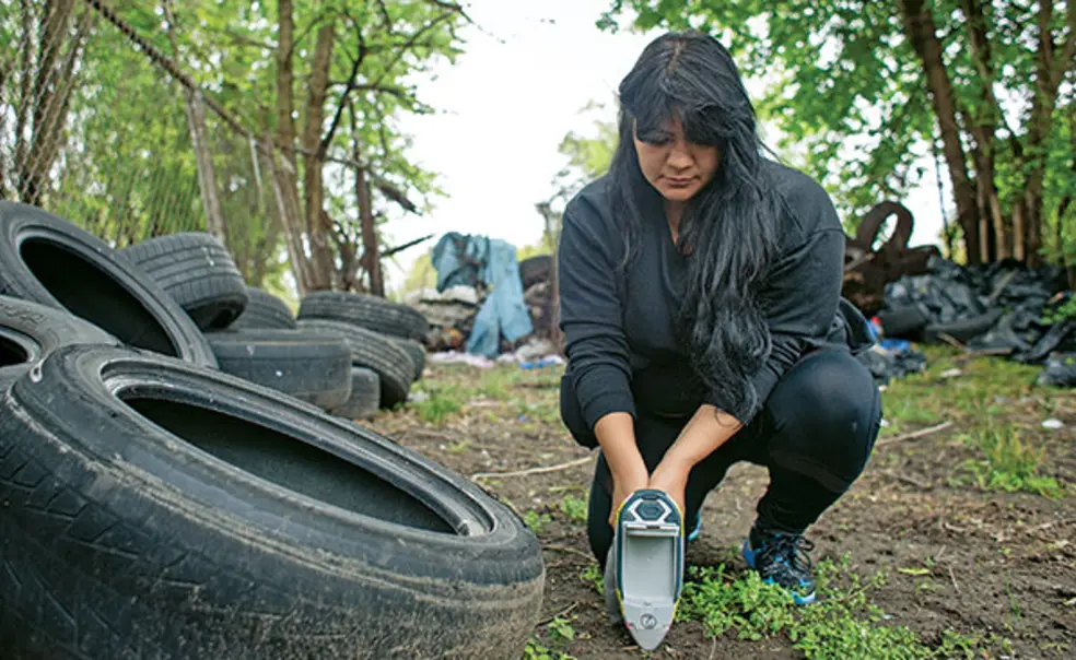 Taking Science Into the Community Taking Science Into the Community