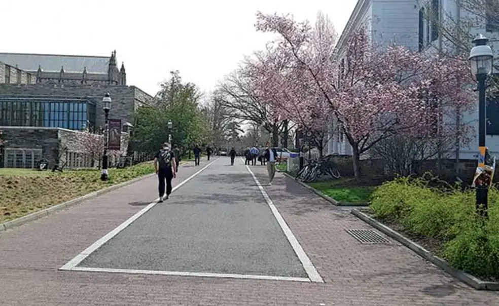 Rivers Way Honors Pioneering Alumnus Rivers Way Honors Pioneering Alumnus