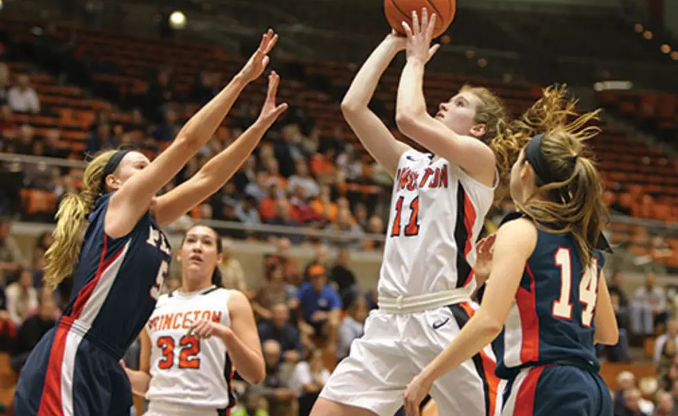 Extra Point: Penn Tops Princeton in Final Game, Ending Tigers’ Ivy Title Streak