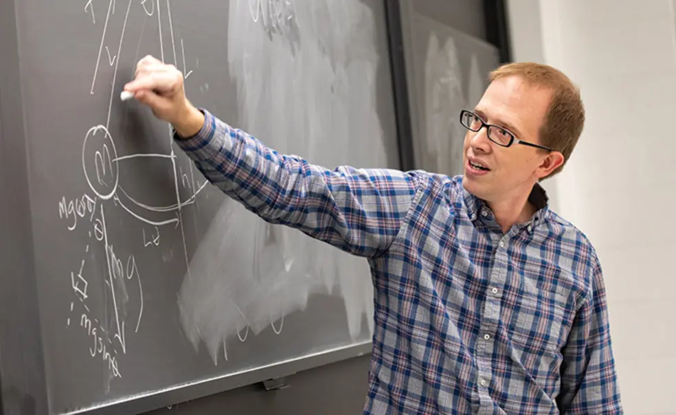Q&A: Andrew Houck ’00 on Princeton’s New Quantum Science Institute Q&A: Andrew Houck ’00 on Princeton’s New Quantum Science Institute