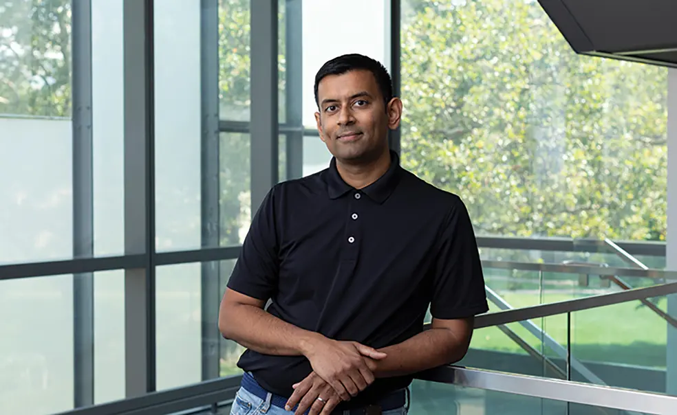 Class Close-Up: Computer Course Navigates the Ethics of Tech Class Close-Up: Computer Course Navigates the Ethics of Tech