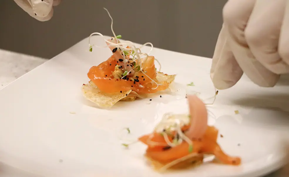 PPopUp3Edited_AudreyYang.jpg This is a close-up photo of cured salmon atop “invisible” chips.