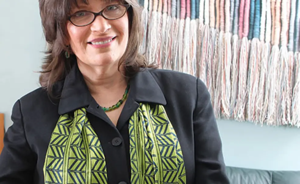 Judy Eidelson ’75: Aiding Asylum Seekers