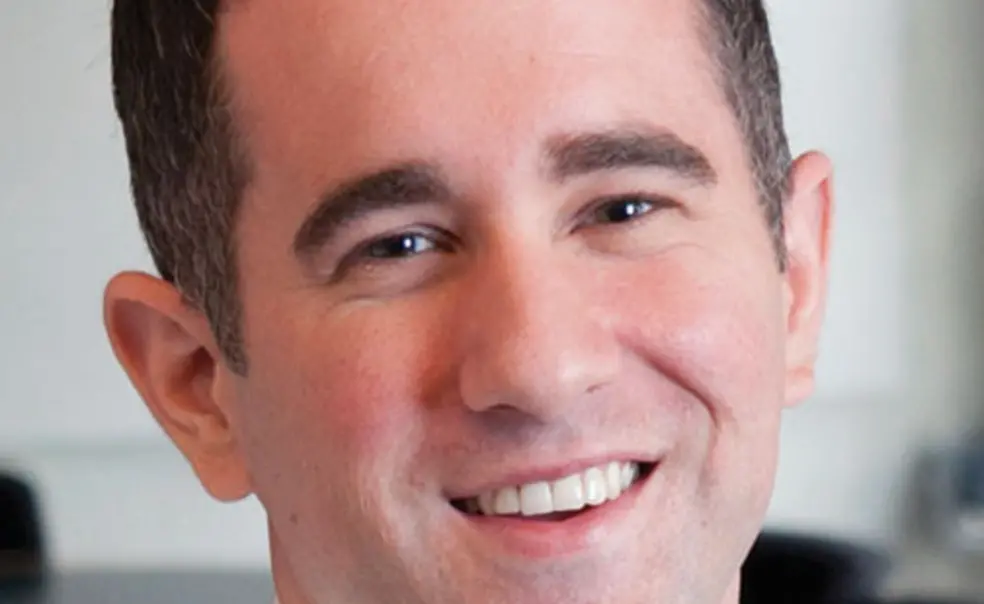 Reading Room: Nicholas Carnes *11