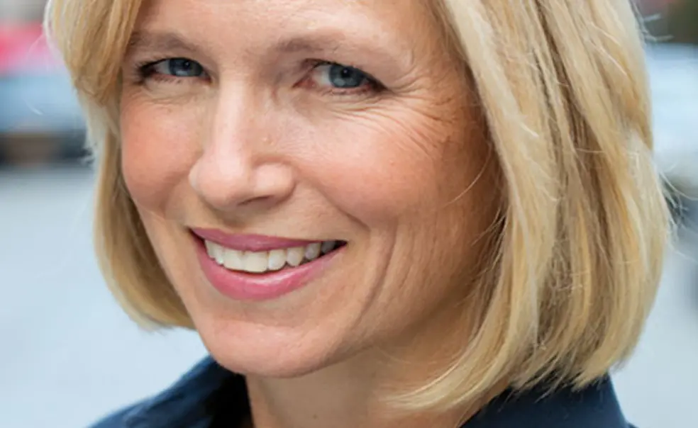 Reading Room: Lydia Denworth ’88 Reading Room: Lydia Denworth ’88