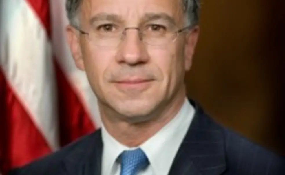 Names in the News: Fishman ’78 Releases Bridge Scandal Indictments; Blount ’12 Writes About Race Names in the News: Fishman ’78 Releases Bridge Scandal Indictments; Blount ’12 Writes About Race