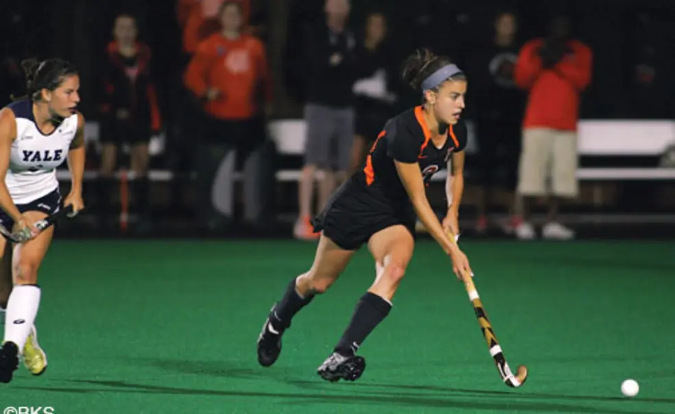 Extra Point: Field Hockey Stays Loose, Eyes Another Big Postseason Run Extra Point: Field Hockey Stays Loose, Eyes Another Big Postseason Run