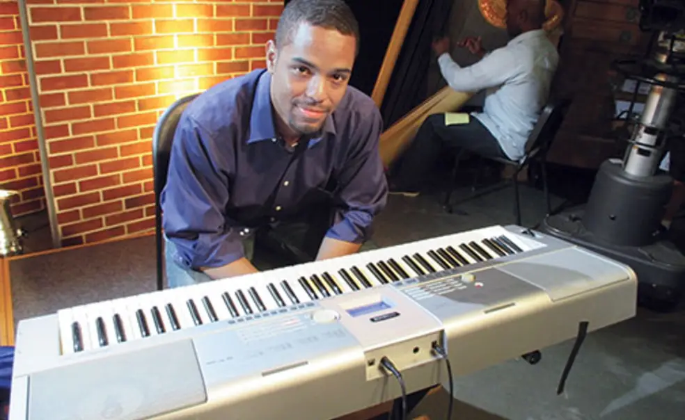 Cordaro Rodriguez ’08: Musical Kismet