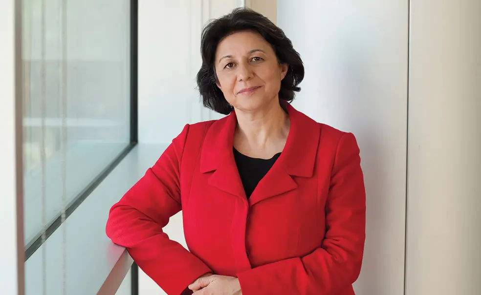 Following: Blogger Anna Lusardi *92 Following: Blogger Anna Lusardi *92