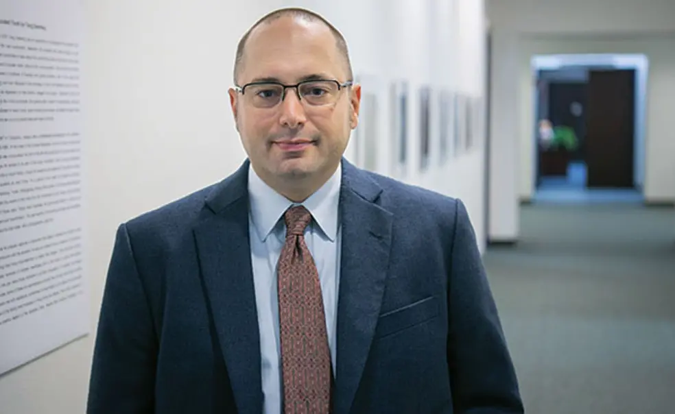 Q&A: Peter Moskos ’94 on the Cop Conundrum