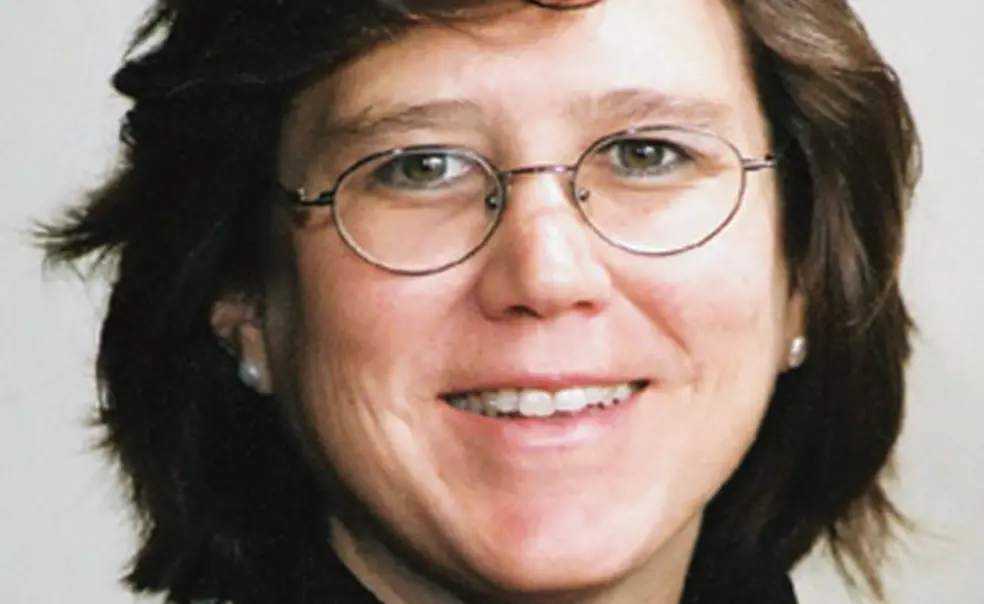 Reading Room: Carol Graham ’84 Reading Room: Carol Graham ’84