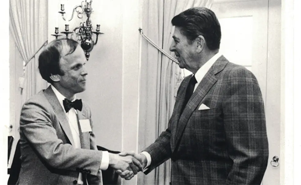 Reagan, White House, Jan. 17, 1984.jpg Lanny Jones ’66, left, and President Ronald Reagan at the White House on Jan. 17, 1984.