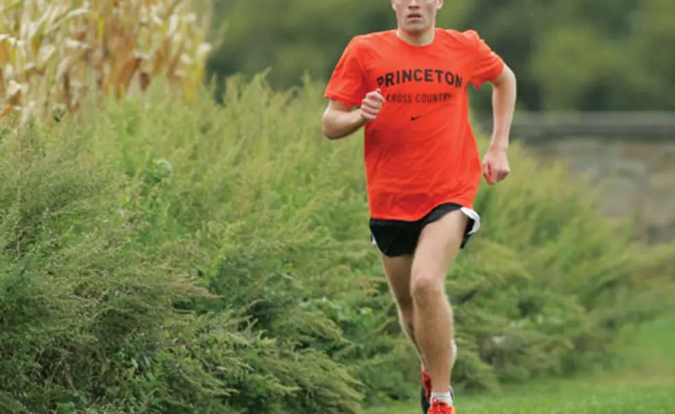 Men’s Cross Country: Staying a Step Ahead Men’s Cross Country: Staying a Step Ahead