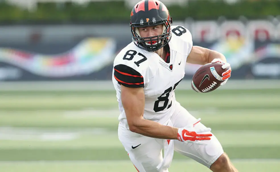 Football: Cleveland Chooses DeValve in Draft Football: Cleveland Chooses DeValve in Draft