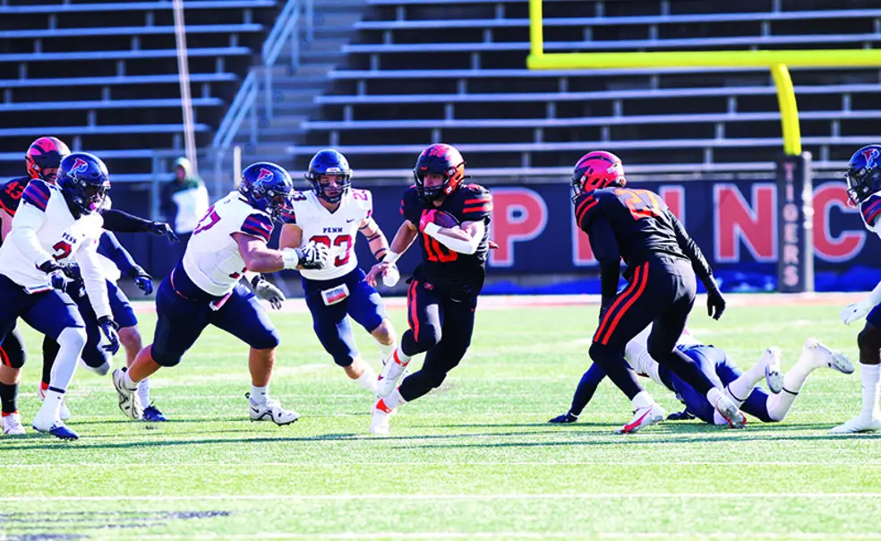 Four Fall Teams Win Championships, Football Falls Short Four Fall Teams Win Championships, Football Falls Short