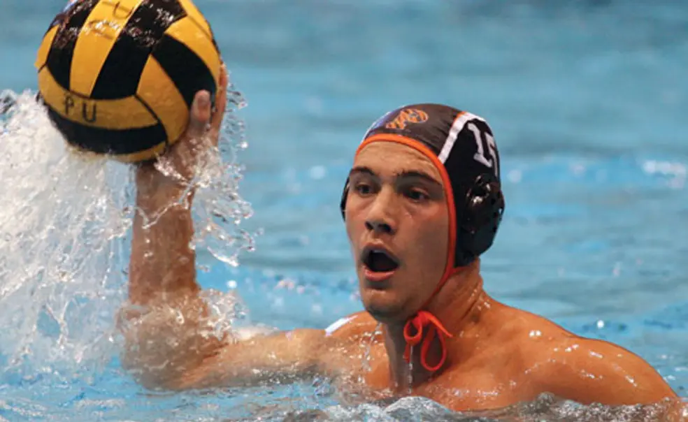 Freshmen spark strong start for water polo