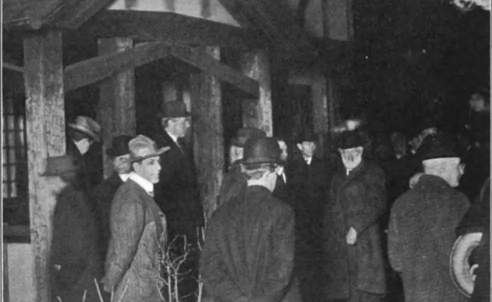 Screenshot 2024-02-09 at 1.56.08 PM.png President Wilson receiving Loving Cup from citizens of Princeton.