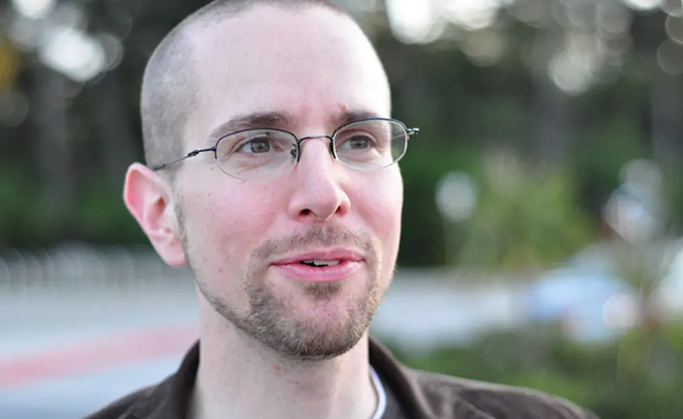 TOW_DanBouk.jpg This is a headshot photo of Dan Bouk *09.