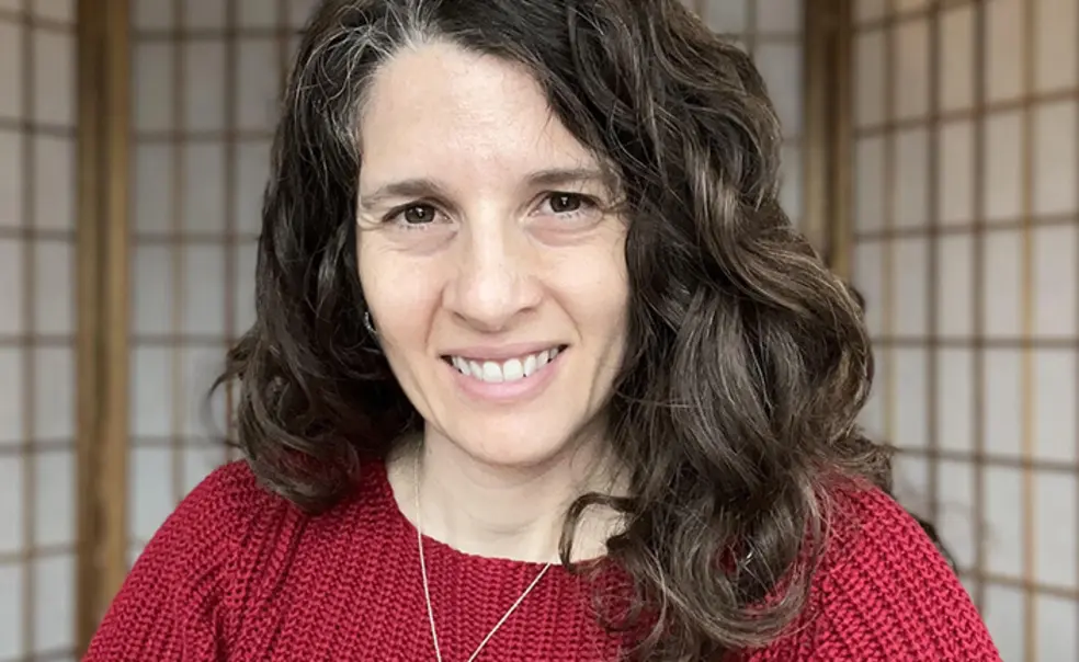 Physician Lauren Peccoralo ’01 Is Helping Doctors and Nurses With Burnout Physician Lauren Peccoralo ’01 Is Helping Doctors and Nurses With Burnout