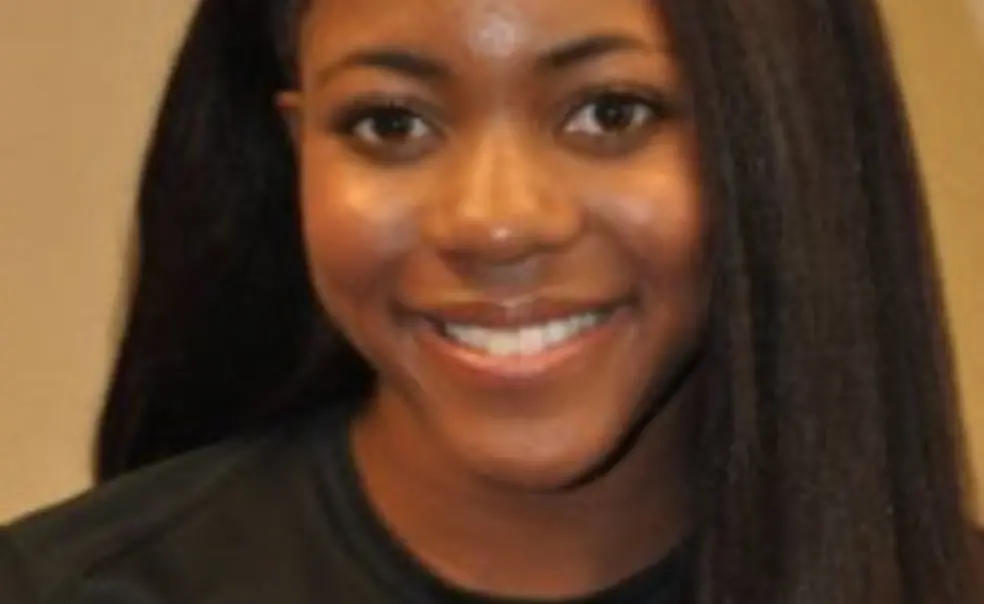 Mimi Asom â19 (Office of Athletic Communications)