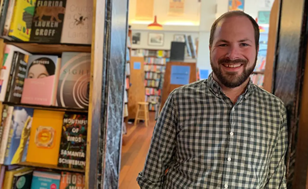 Justin Cahill ’11 Helps Aspiring Writers Break Through