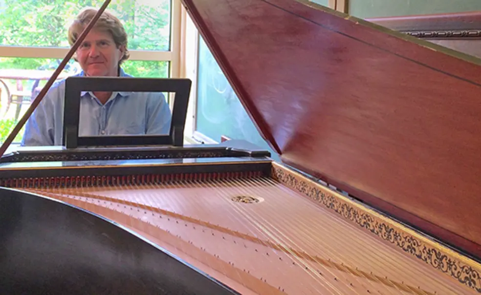 Tiger of the Week: Keyboardist Gavin Black ’79