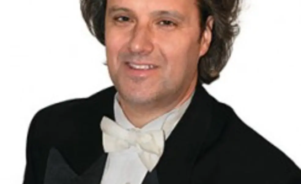 Tiger of the Week: Conductor Hobart Earle ’83 Tiger of the Week: Conductor Hobart Earle ’83