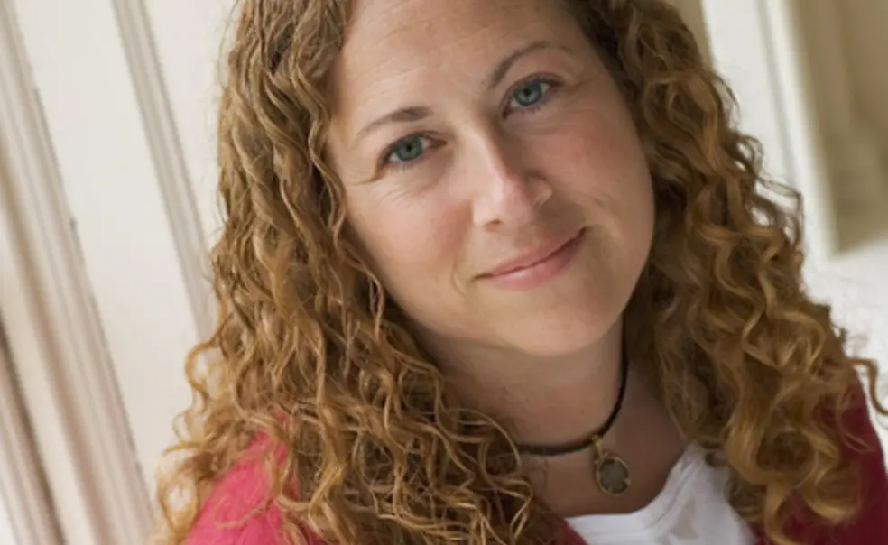 Tiger of the Week: Jodi Picoult ’87
