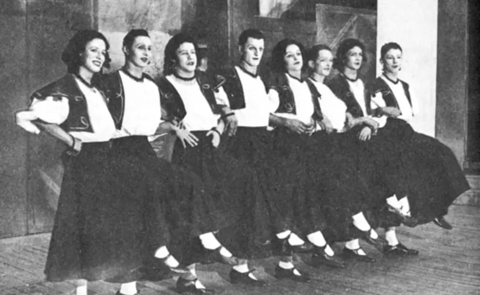 #ThrowbackThursday: Triangle's 'Fiesta' Kickline #ThrowbackThursday: Triangle's 'Fiesta' Kickline