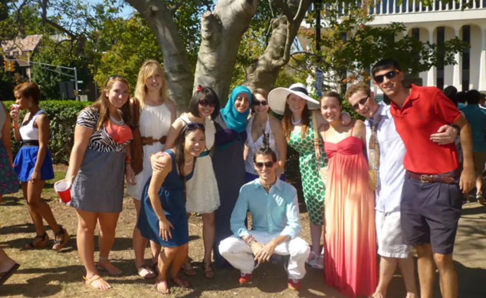 Lawnparties 2010: Pastel perspectives Lawnparties 2010: Pastel perspectives