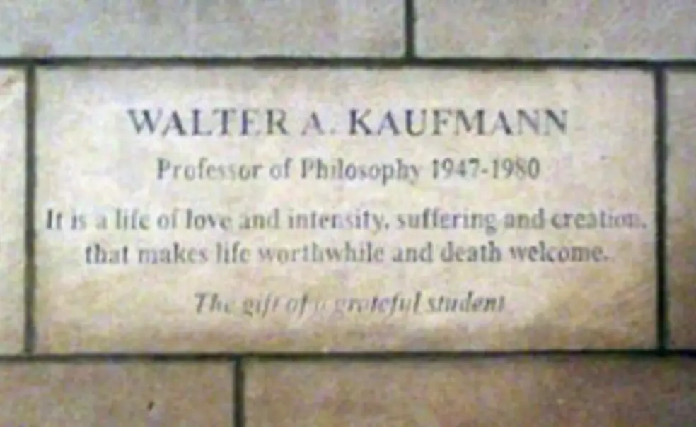 Grateful student adds a memorial for Kaufmann to Chapel wall Grateful student adds a memorial for Kaufmann to Chapel wall