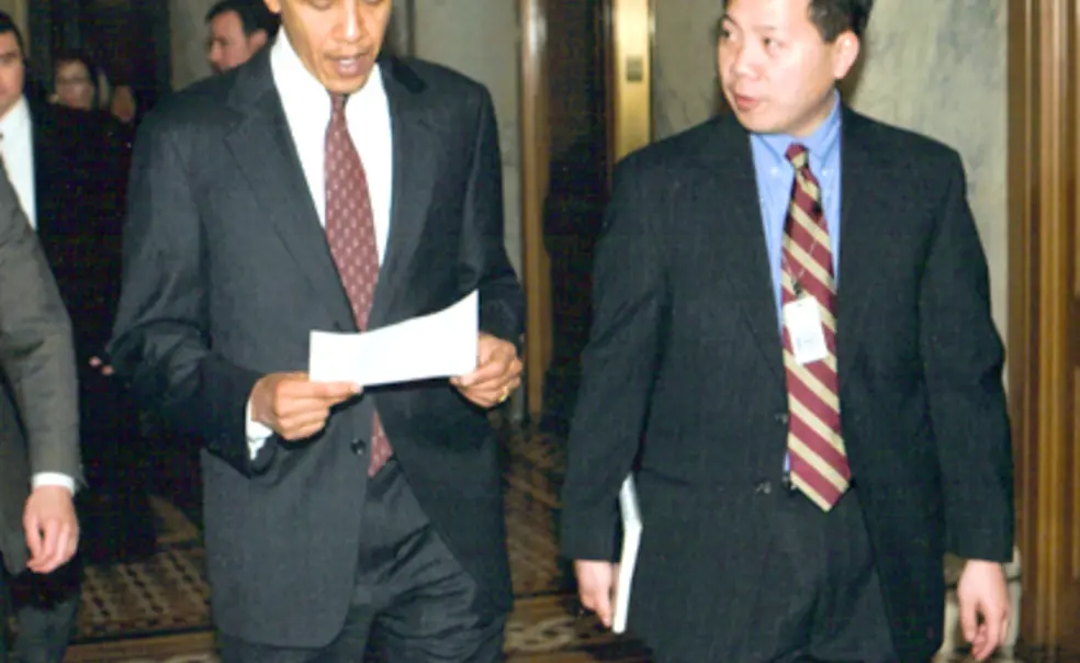 i-f13ddb3022e7470082e307056523a72a-chrislu.jpg