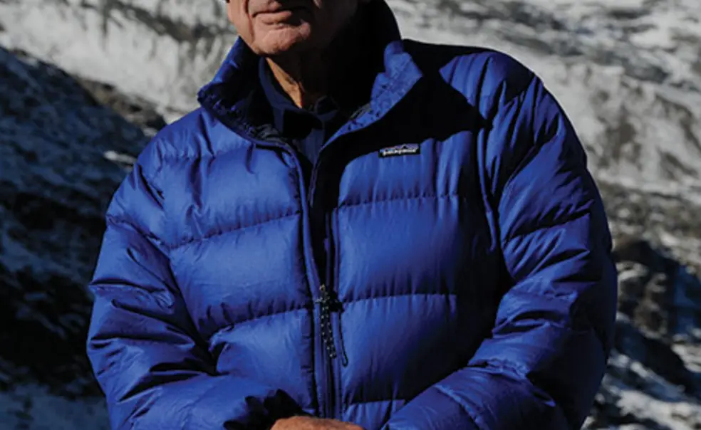 Calvert '53 Explores Six Continents Calvert '53 Explores Six Continents