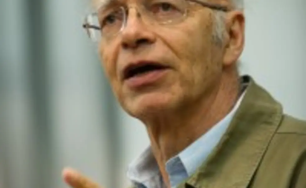 Bioethicist Peter Singer Explains Why You Should Make Donations That Save Lives — And Forgo Supporting Arts Groups Bioethicist Peter Singer Explains Why You Should Make Donations That Save Lives — And Forgo Supporting Arts Groups