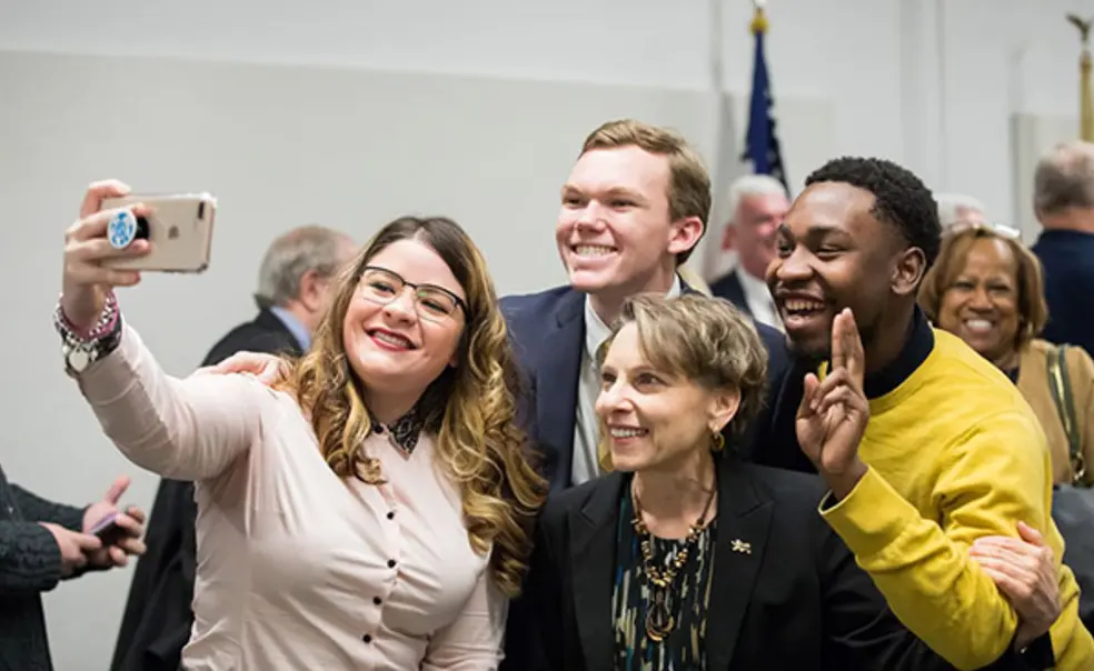 April 3, 2018: Foster *93 Selected as TCNJ President; Cleveland ’09 on Art Auctions; and More