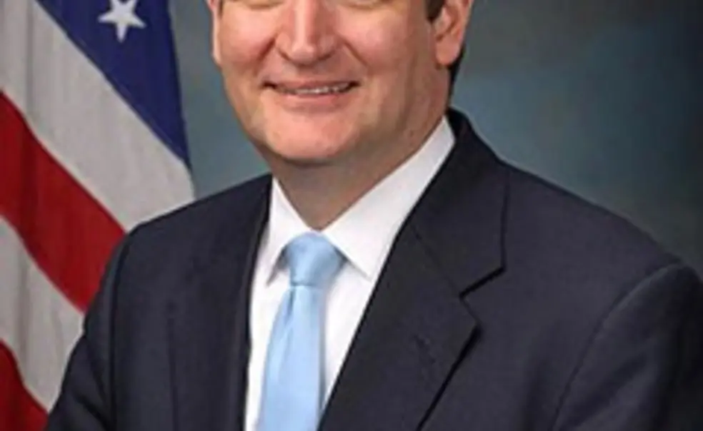 Names in the News: Cruz ’92 Announces Presidential Run, Author Lee Discusses His Work, and More