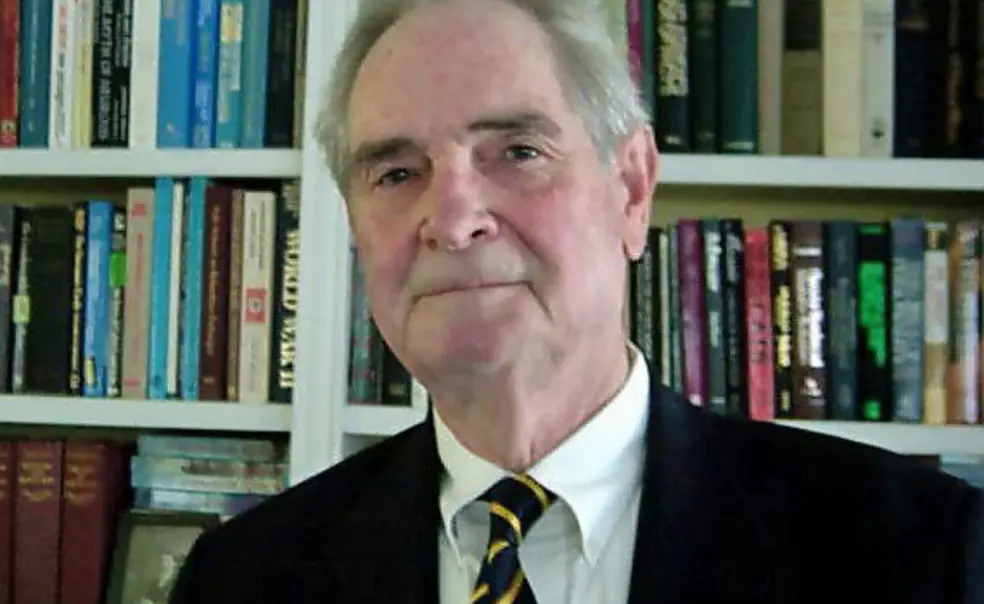 Dr. William G. Hamilton ’54 Helps Dancers Elongate Their Careers Dr. William G. Hamilton ’54 Helps Dancers Elongate Their Careers