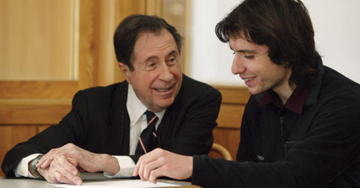 Ron Purewal Math Student's proof ends 60 years of math puzzling | Princeton Alumni Weekly