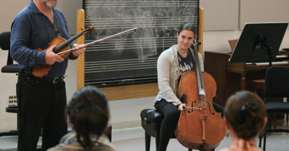Sam Treiman In this course, musicians are front and center | Princeton Alumni Weekly