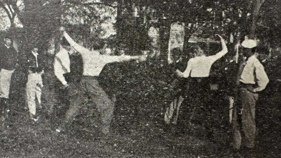 recollections1.jpg Fencing in War Time