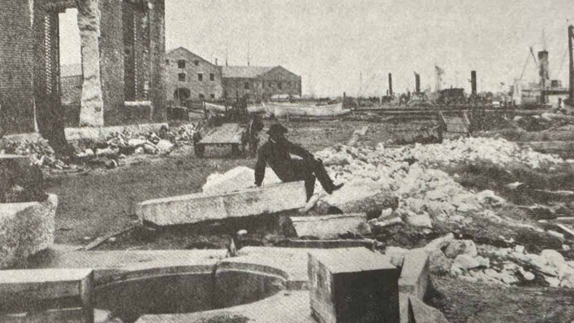 pic 10.jpg The Norfolk Navy Yard, 1864: “A people whose armies are overwhelmed and whose economy is wrecked quite naturally lose their will to continue the fight.”