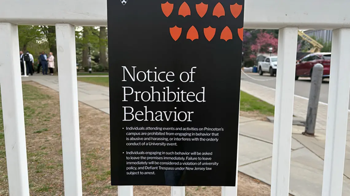 Leiter_sign1.jpg A sign outside McCosh Hall, where the Israeli ambassador spoke, reads "Notice of Prohibited Behavior."