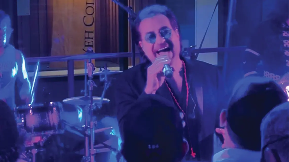 REUNIONS_With or Wihtout Bono.jpg Anthony Russo performing as Bono from U2