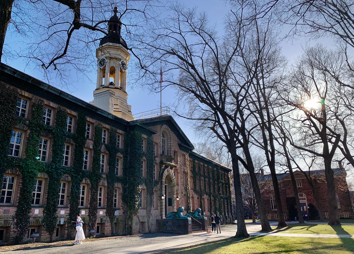 20210320_CL_nassauhall_BD.jpg Nassau Hall, photographed in 2021