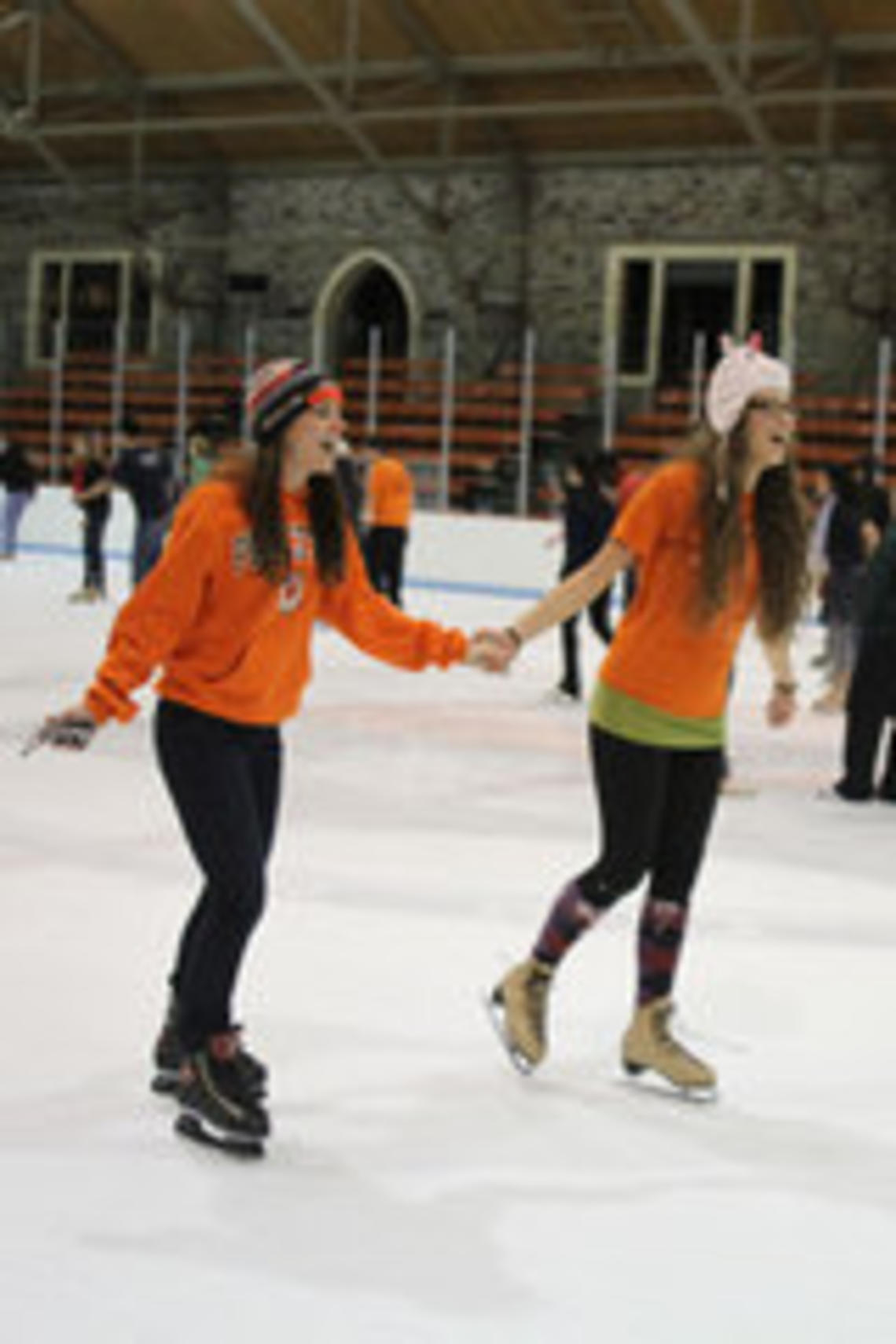 7417-skating2-thumb-160x240-7416.jpg