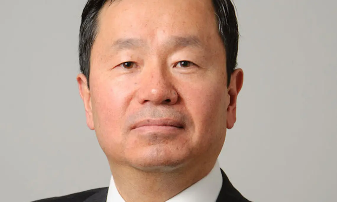 Choi, Mun preferred photo 2020.jpg This is a headshot photo of Mun Choi *92.
